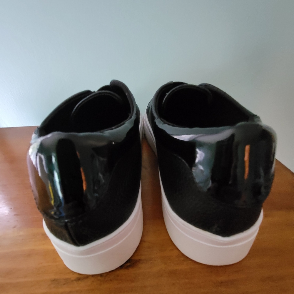n By Nicole Miller Women Black Leather‎ Low Top Sli - Picture 2 of 5